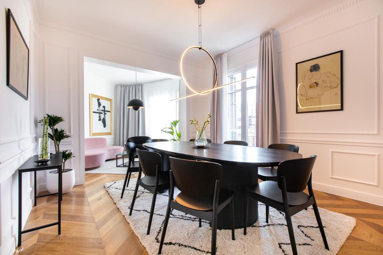 Majestic 4Br/4Bath Apartment In Sagrada Familia Area Barcellona Esterno foto